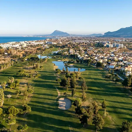 Dendrobium By On Travel Apartment Oliva