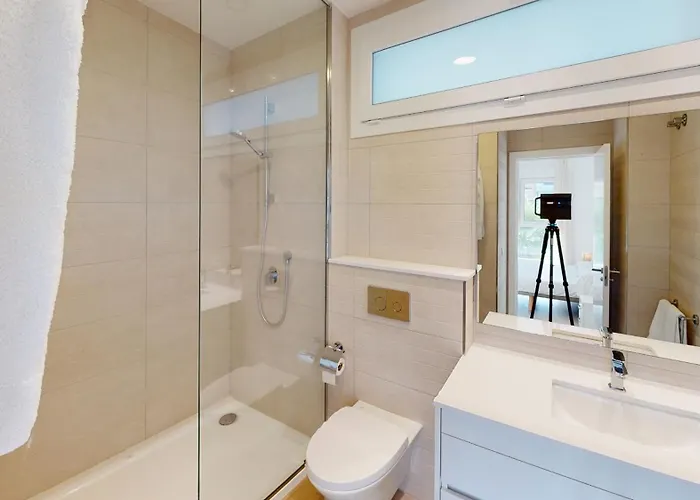 Dendrobium By On Travel * Oliva